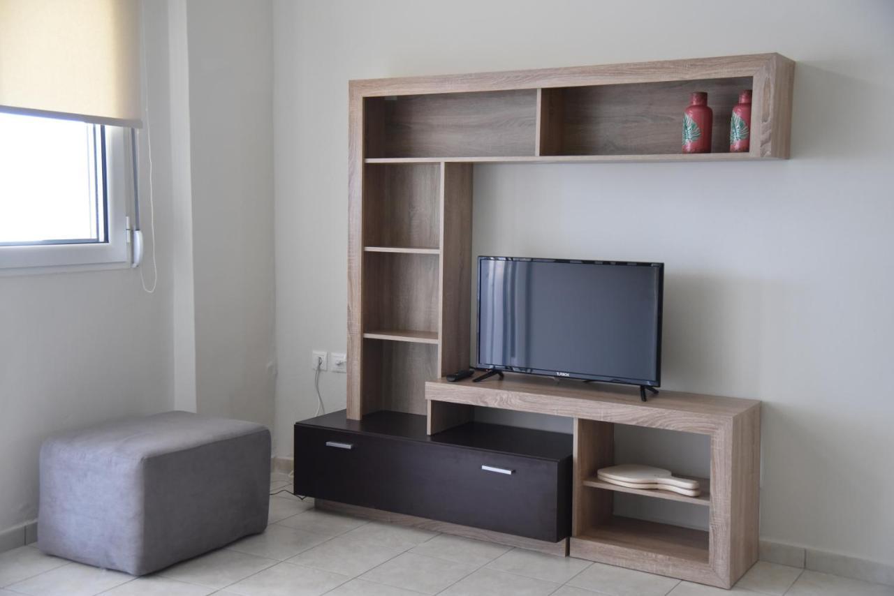 Family Apartments 3 Lechaio Luaran gambar